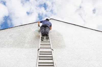 Peinture extérieure à Valeille — façades et ravalement